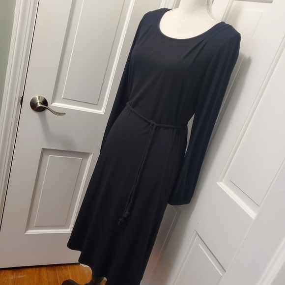 NWT J. Jill Black Midi Knit Dress Size Small, Stretch, Rope tie Belt - Picture 2 of 12